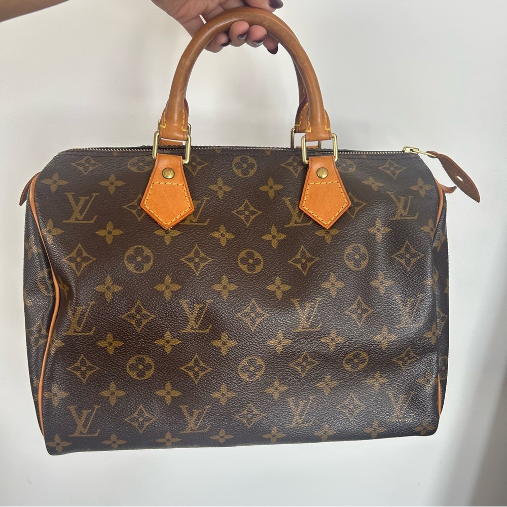 Louis Vuitton Speedy 30 - Picture 1 of 16